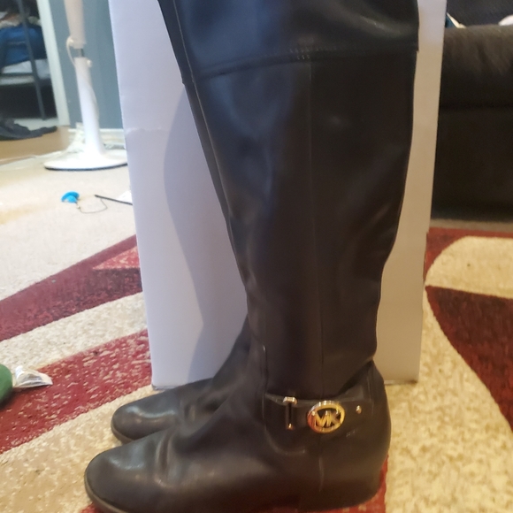 Michael Kors Shoes - Size 9 Michael Kors Boots